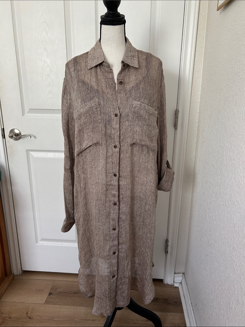 Magaschoni Linen Shirt Mini Dress Taupe Long-Sleeve Button-Front Shirt Dress.